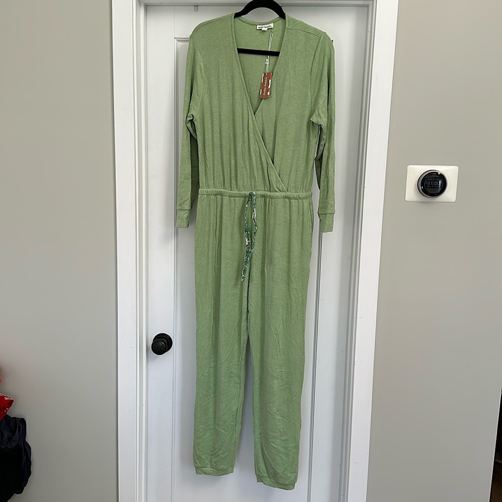 Roller Rabbit Jumpsuit Size Large